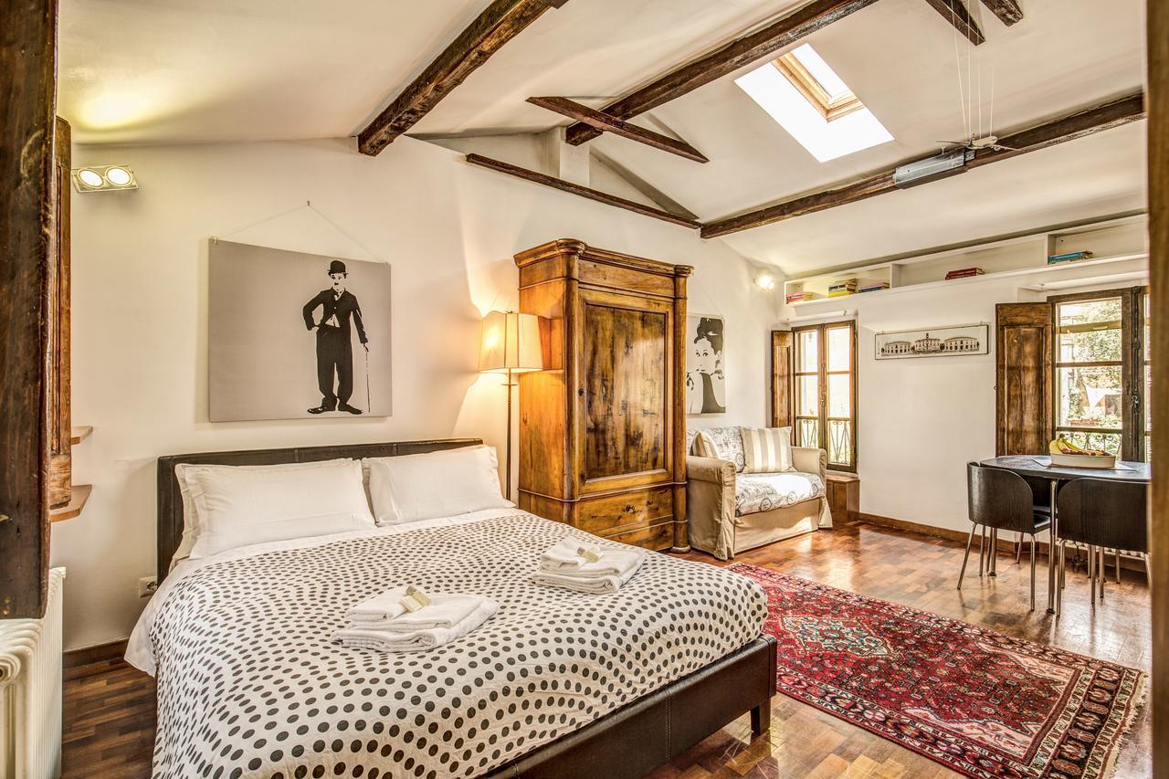 Homehouse Garofano - Rione Monti - Colosseum Appartamento